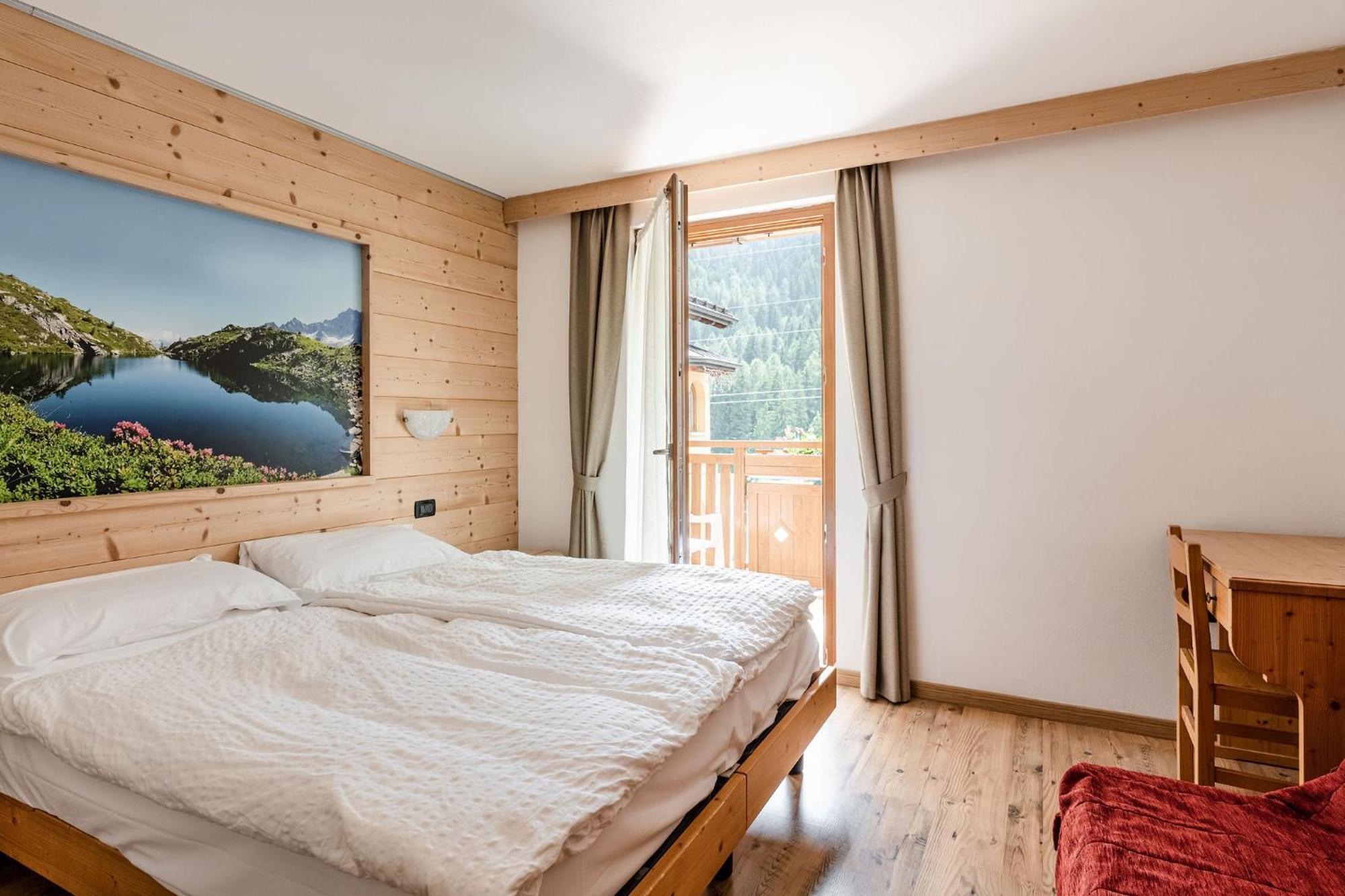 Gaia Residence Hotel Mezzana  Εξωτερικό φωτογραφία