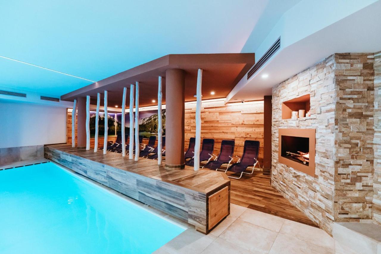 Gaia Residence Hotel Mezzana  Εξωτερικό φωτογραφία