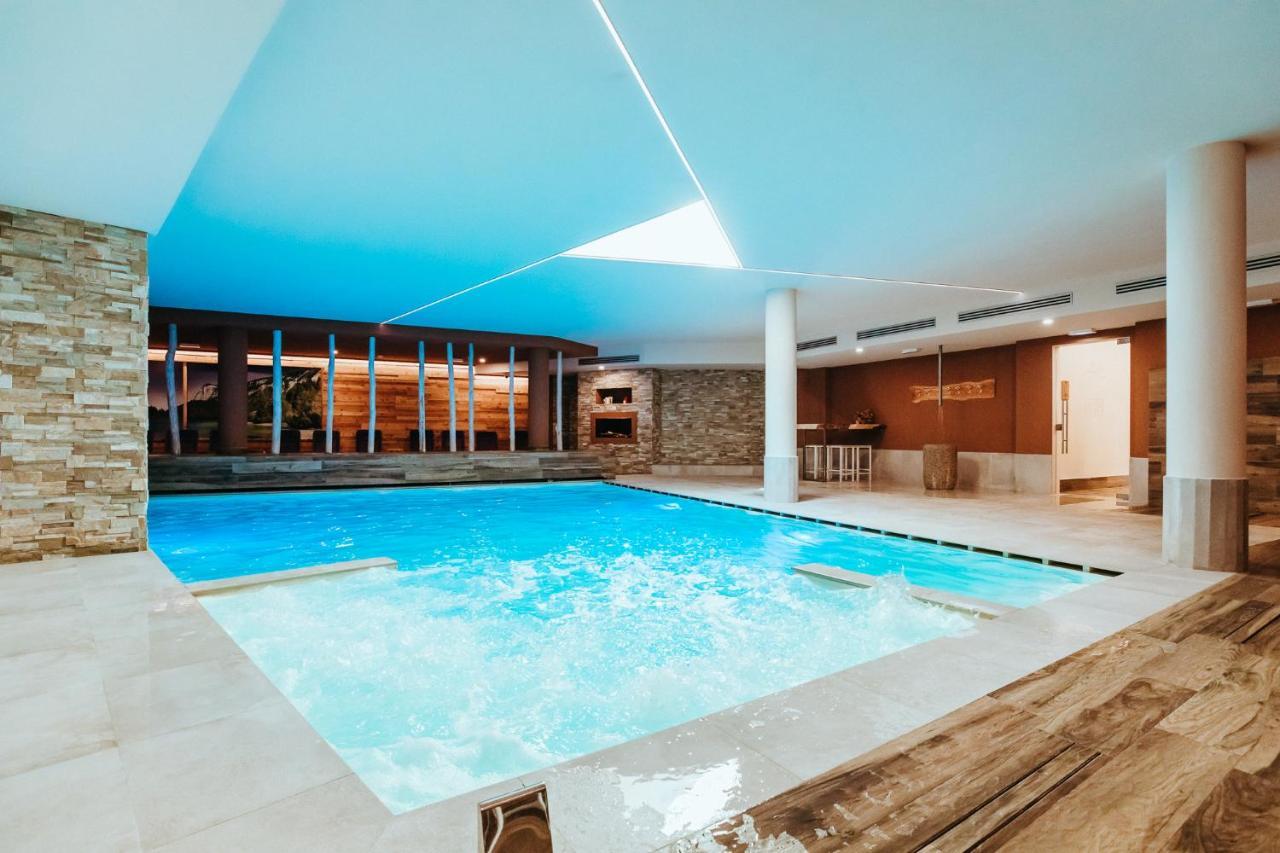 Gaia Residence Hotel Mezzana  Εξωτερικό φωτογραφία