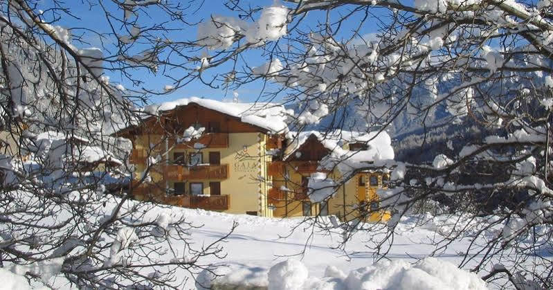 Gaia Residence Hotel Mezzana  Εξωτερικό φωτογραφία